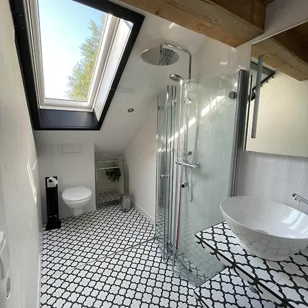 Apartment Haus I'mperfect Stumm
