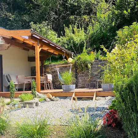 Haus I'mperfect Apartment