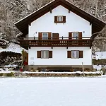 Haus I'mperfect * Stumm