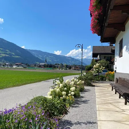 Haus I'mperfect Apartmán